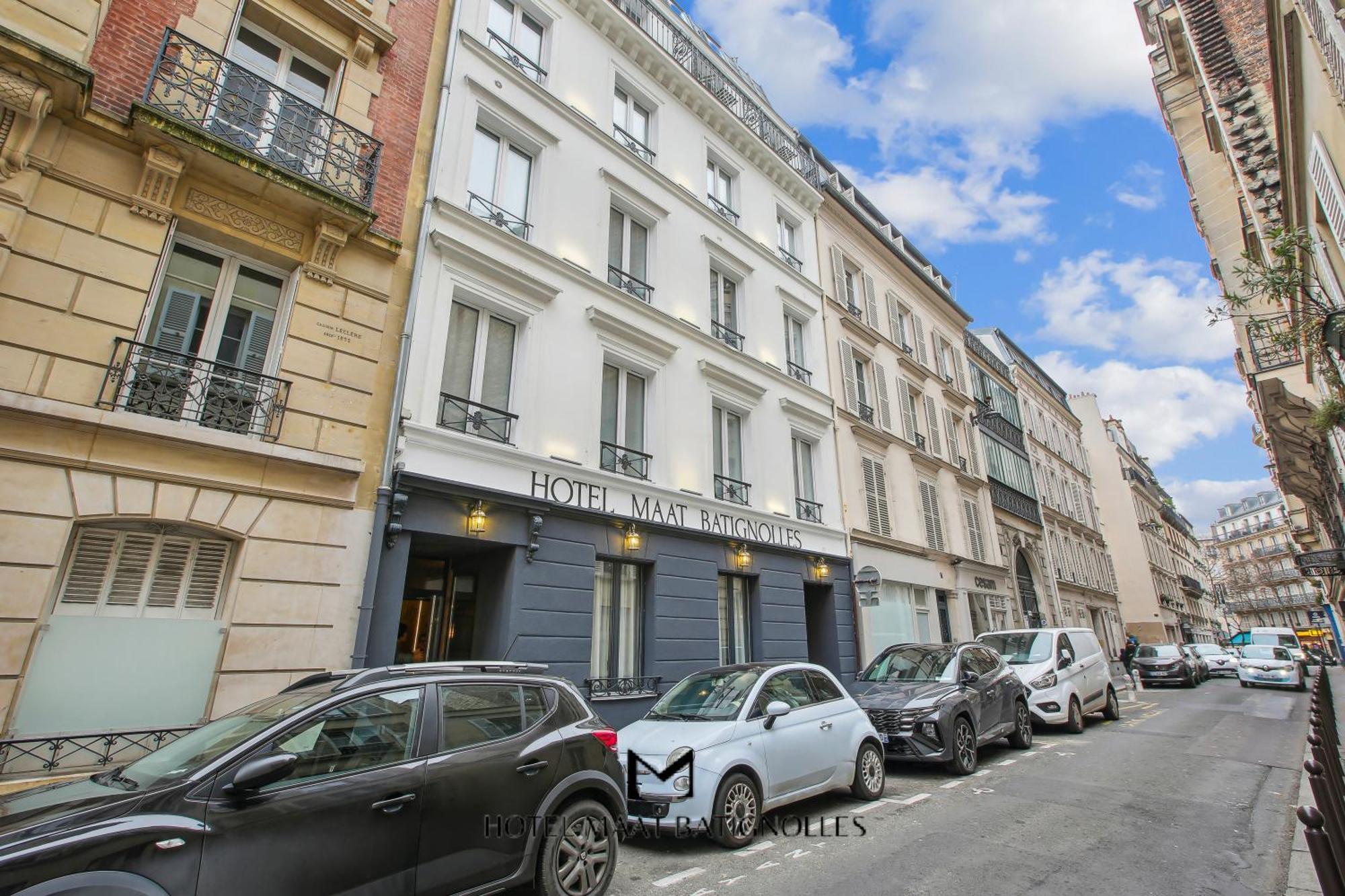 Hotel Maat Batignolles París Exterior foto