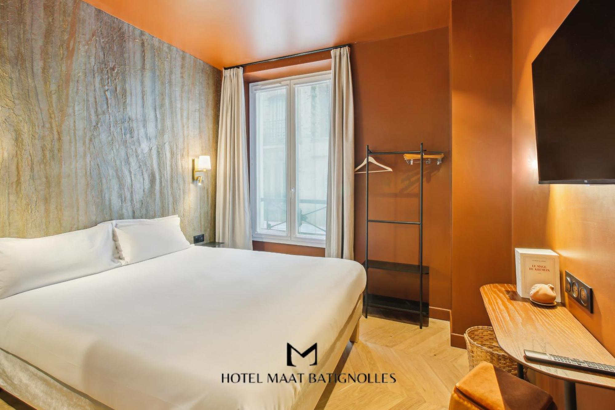 Hotel Maat Batignolles París Exterior foto