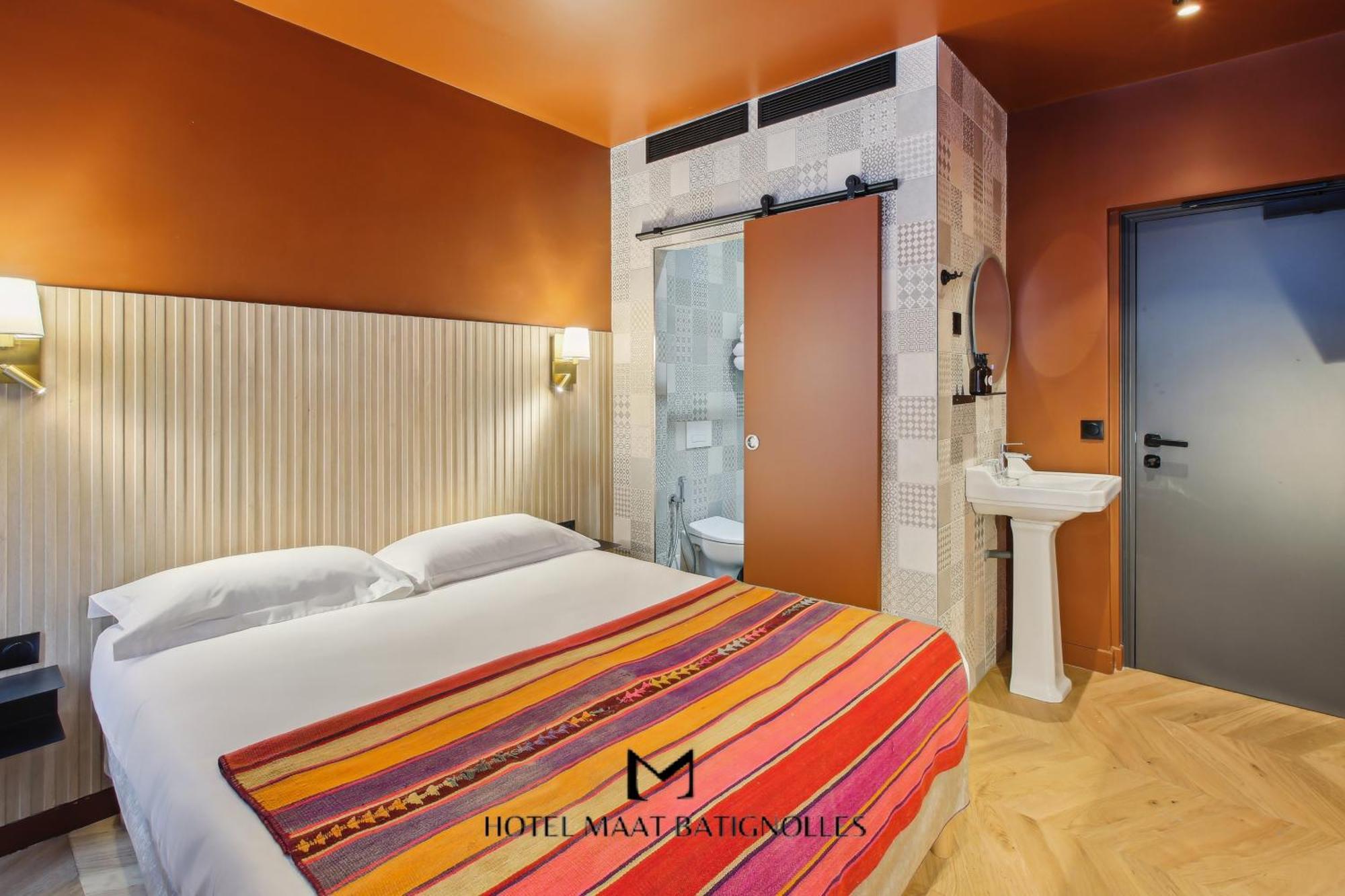 Hotel Maat Batignolles París Exterior foto